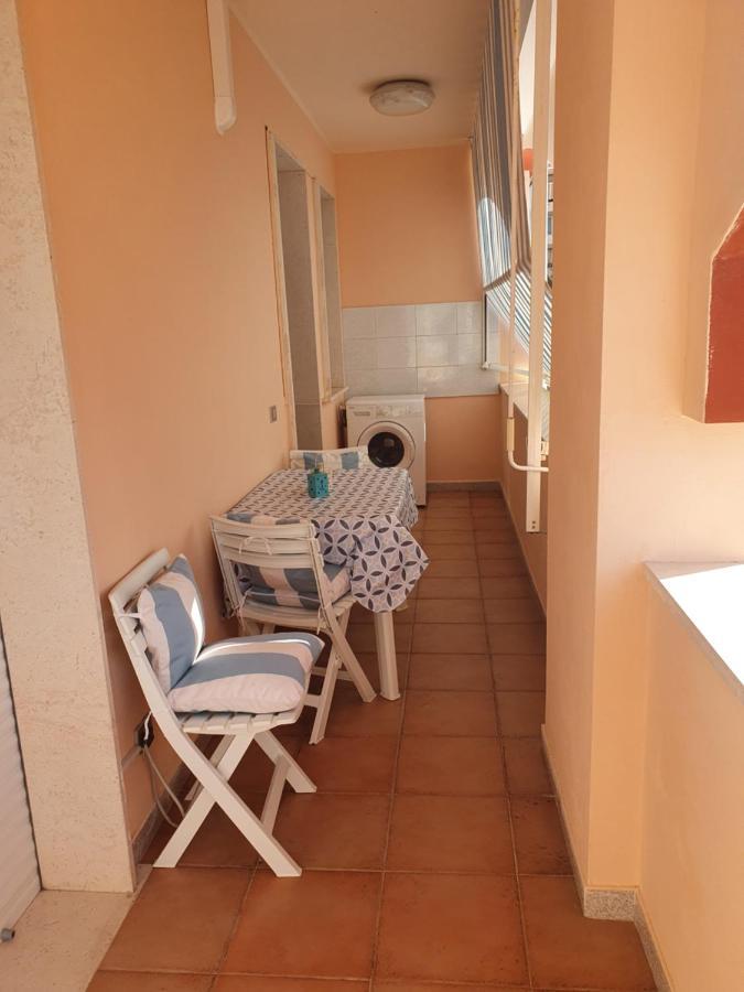 Casa Vacanze "Sara" Алгеро Екстериор снимка